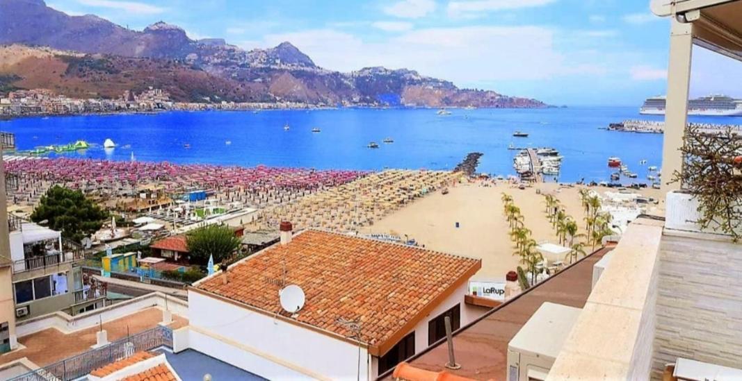 Ferienwohnung Janeta Panoramic Loft Giardini-Naxos Exterior foto