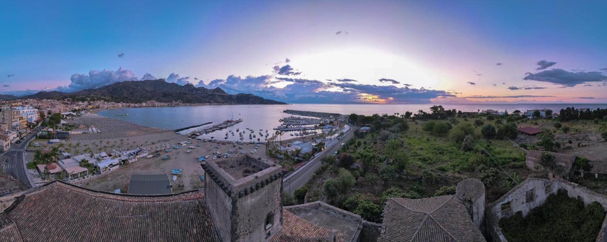 Ferienwohnung Janeta Panoramic Loft Giardini-Naxos Exterior foto